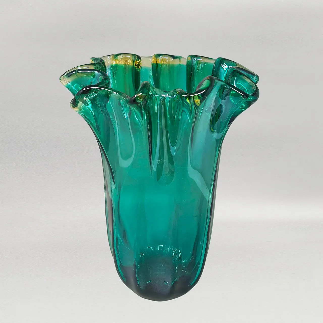 Vaso Fazzoletto di Michielotto in vetro di Murano, anni '70 3