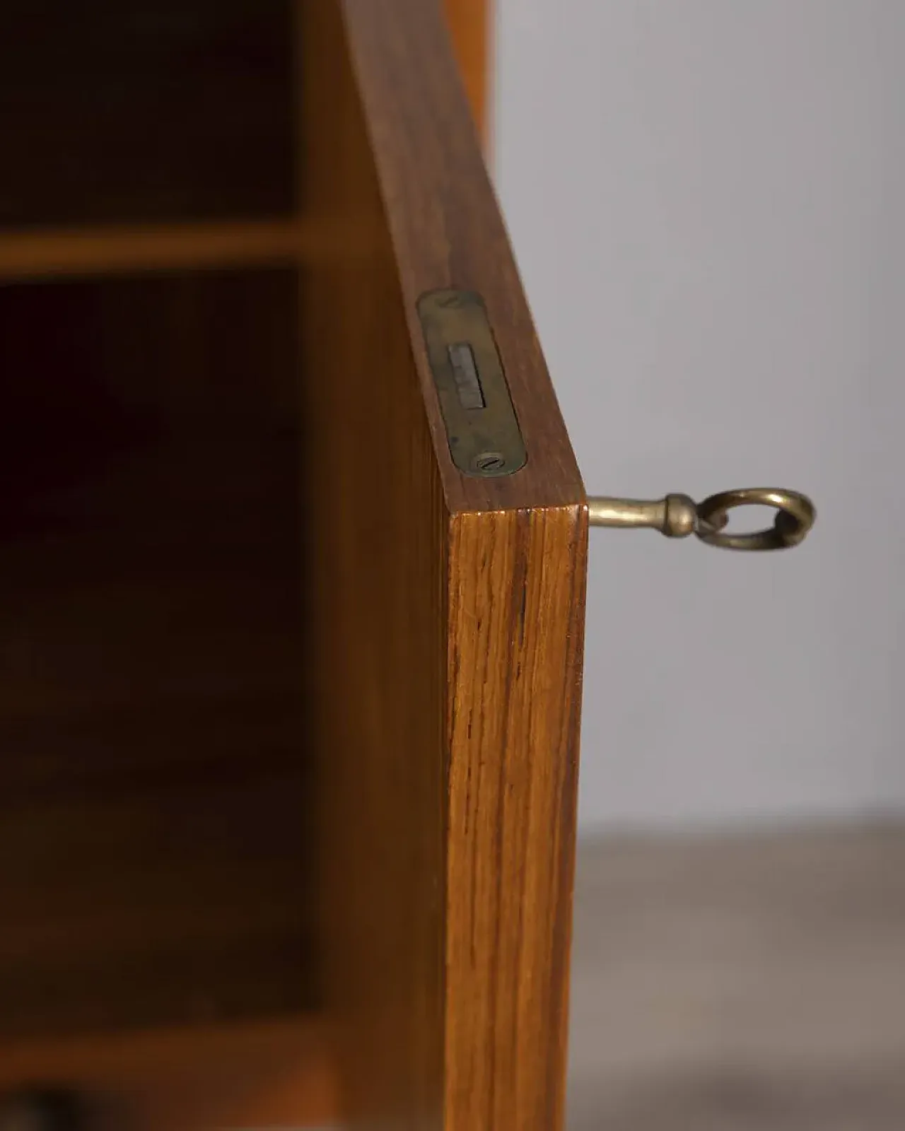 Credenza in legno di teak, anni '60 13