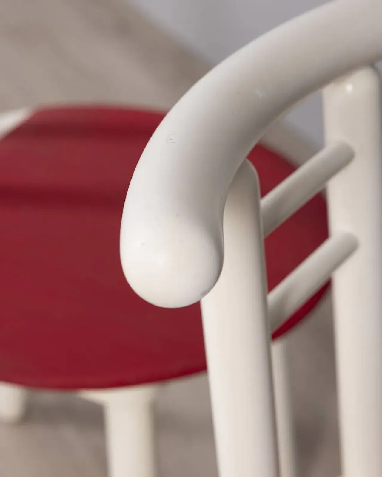 4 Chairs in wood and red vinyl, 1980s 15
