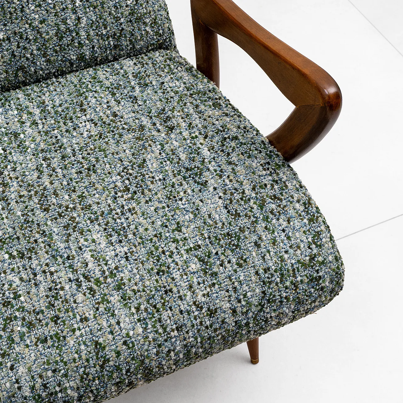 Pair of mid-century modern armchairs, 1960s 8
