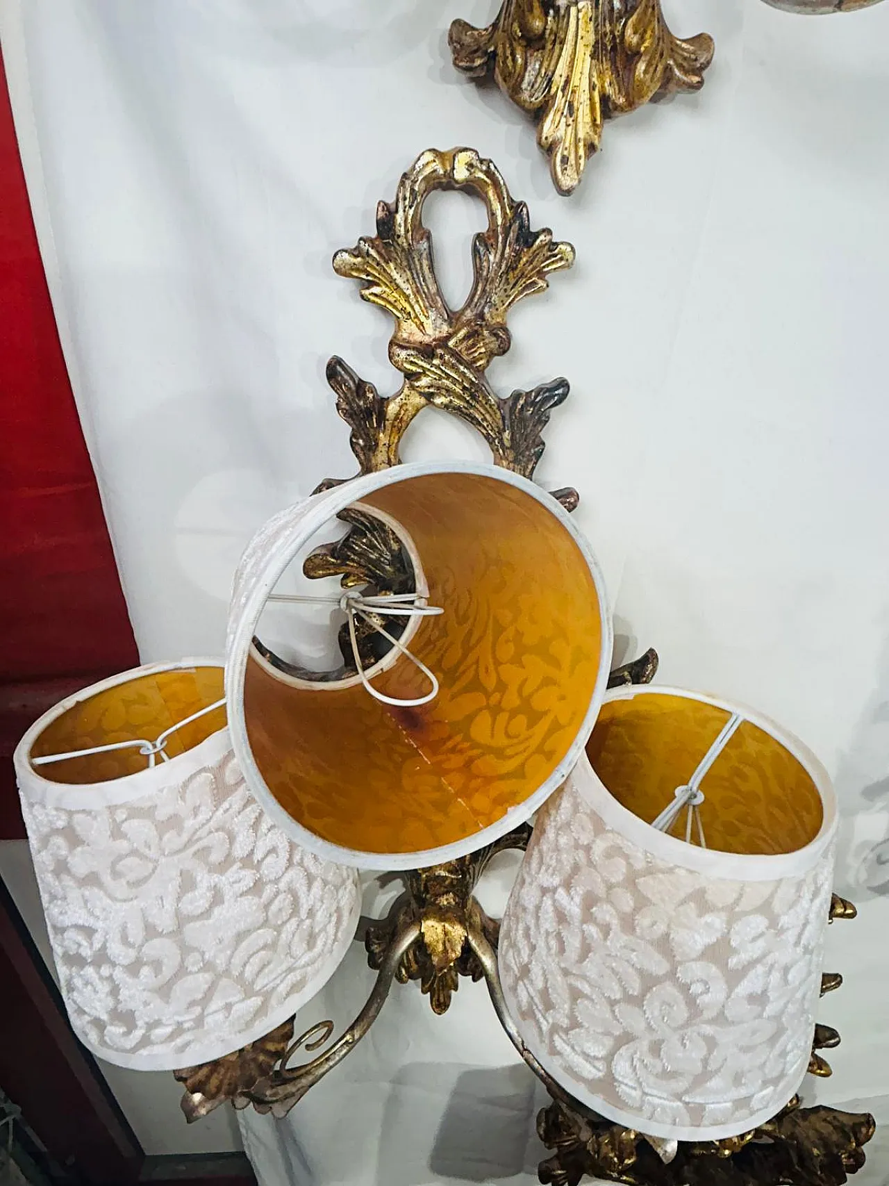 9 Applique da Parete a Due Luci in Legno Dorato, anni '70 17