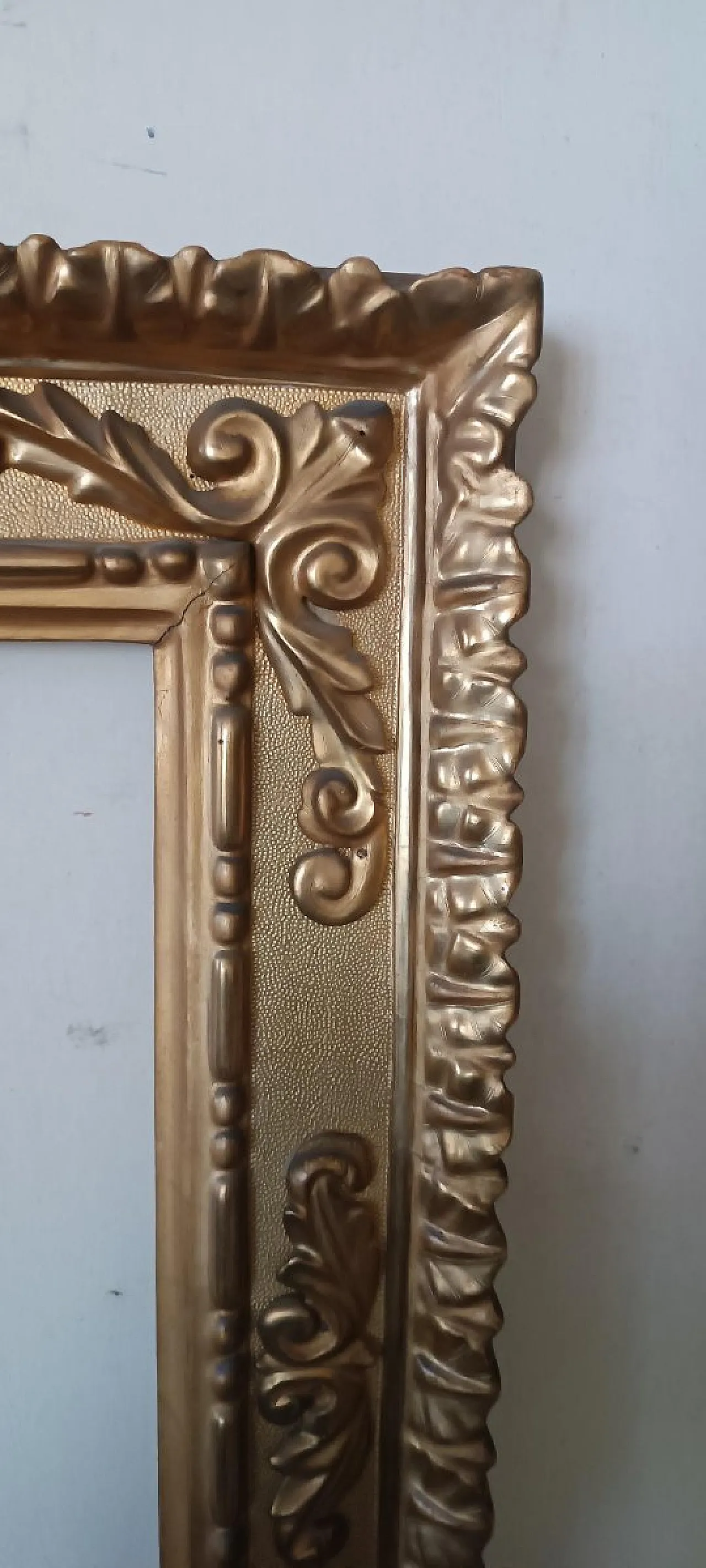 Carved and gilded wooden frame, 19th century 4