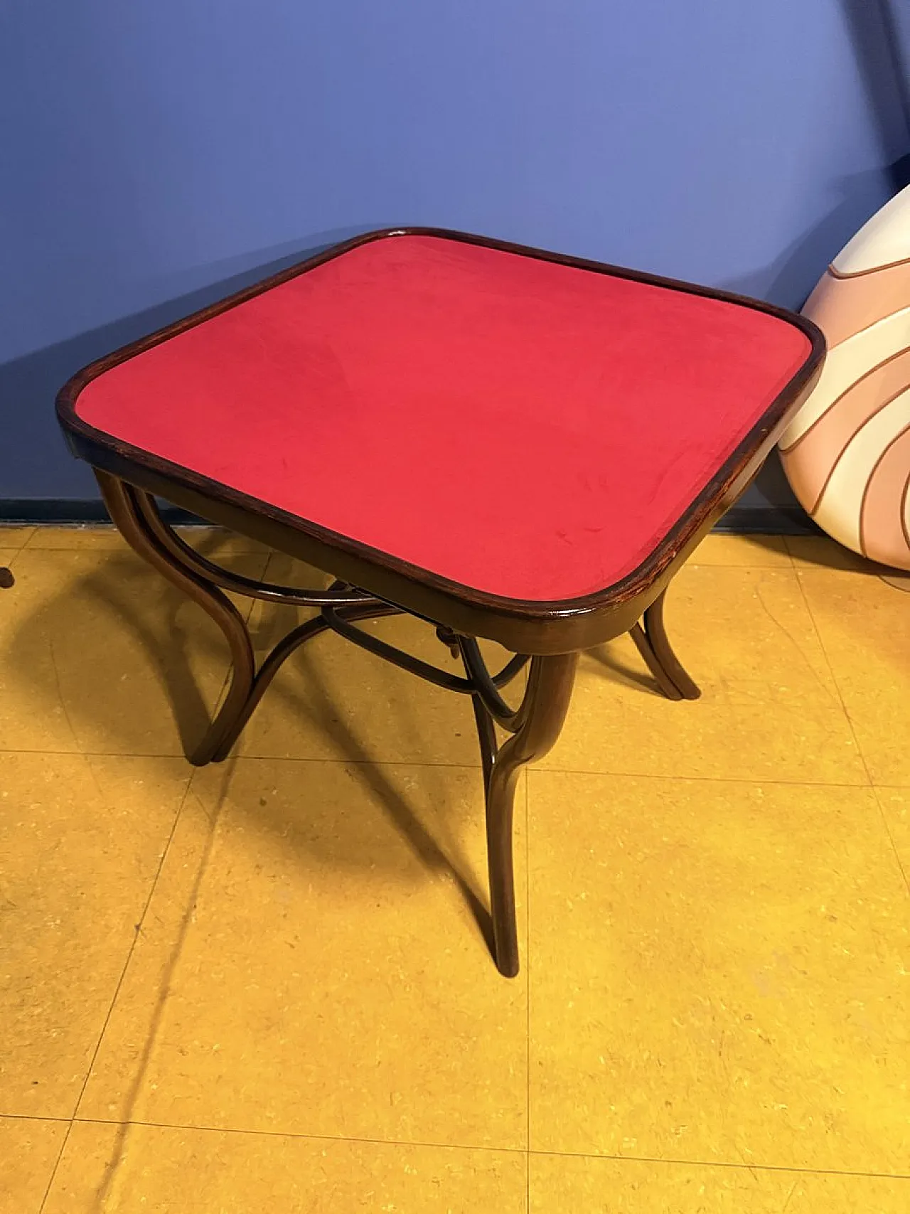 Thonet game table by Michael Thonet for Gebrüder Thonet, 19th century 2