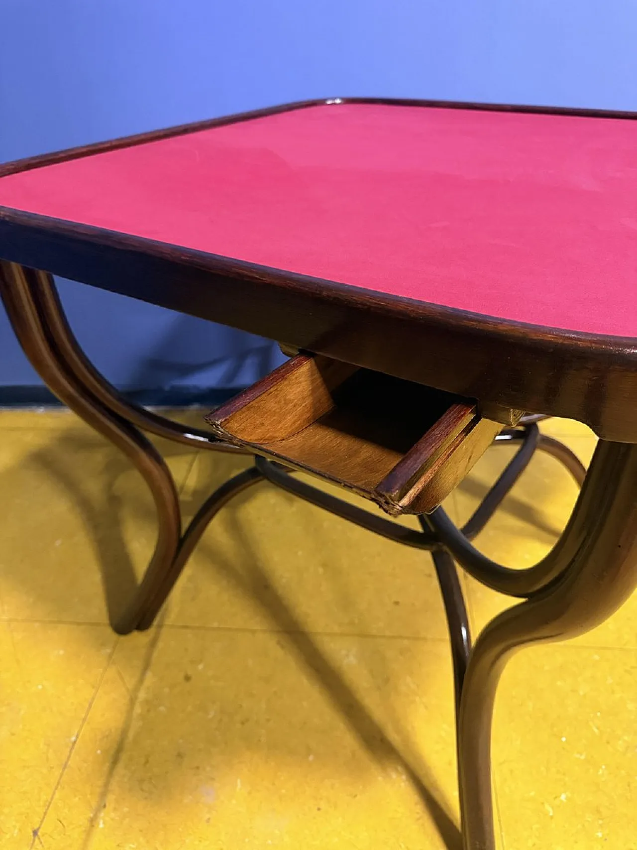 Thonet game table by Michael Thonet for Gebrüder Thonet, 19th century 4