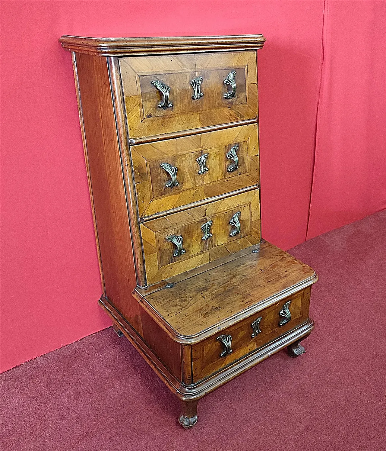 Venetian cherry kneeler, 18th century 1