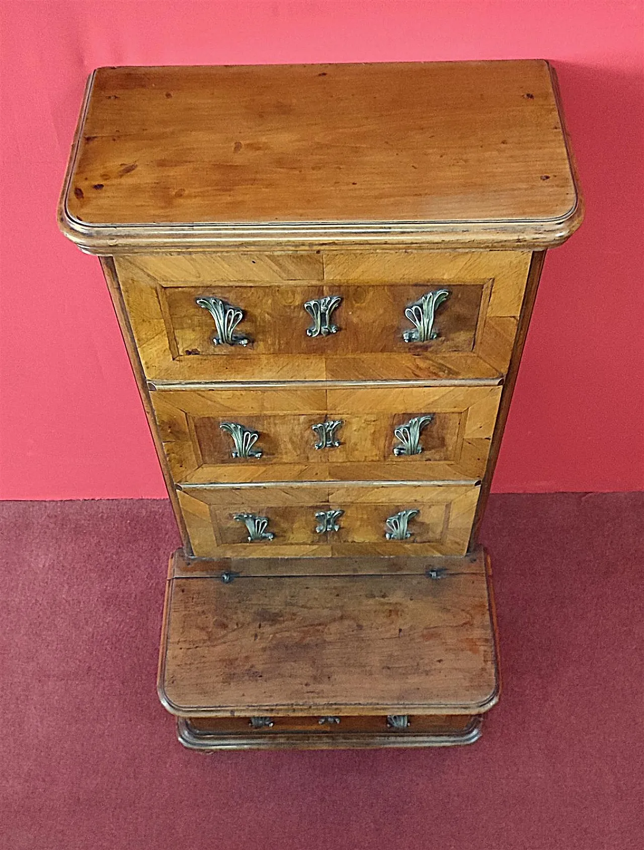Venetian cherry kneeler, 18th century 2