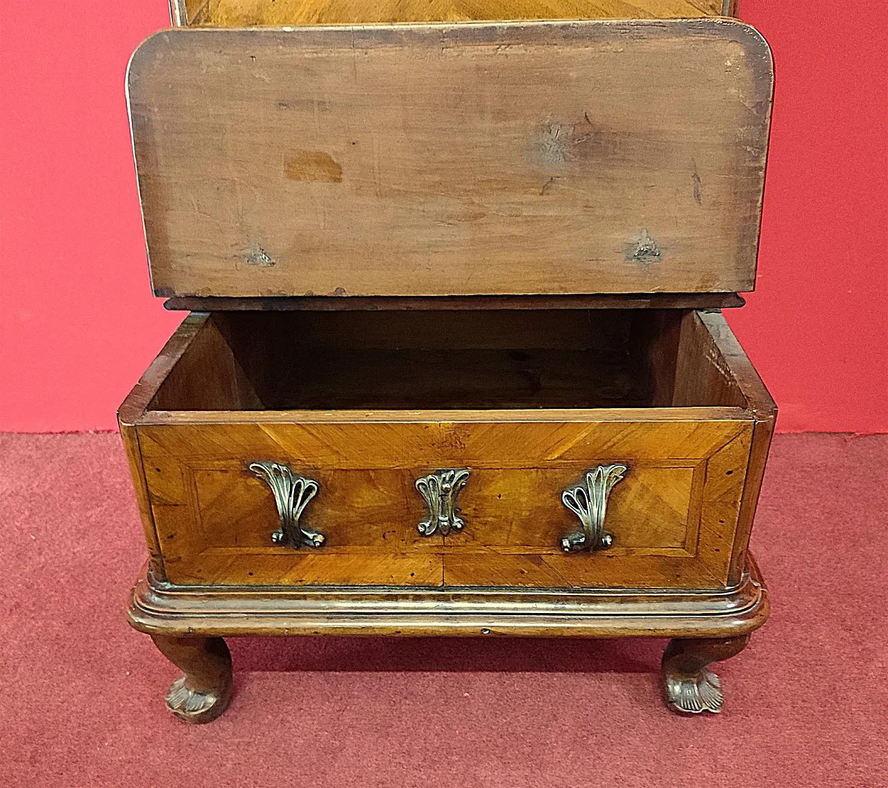Venetian cherry kneeler, 18th century 5