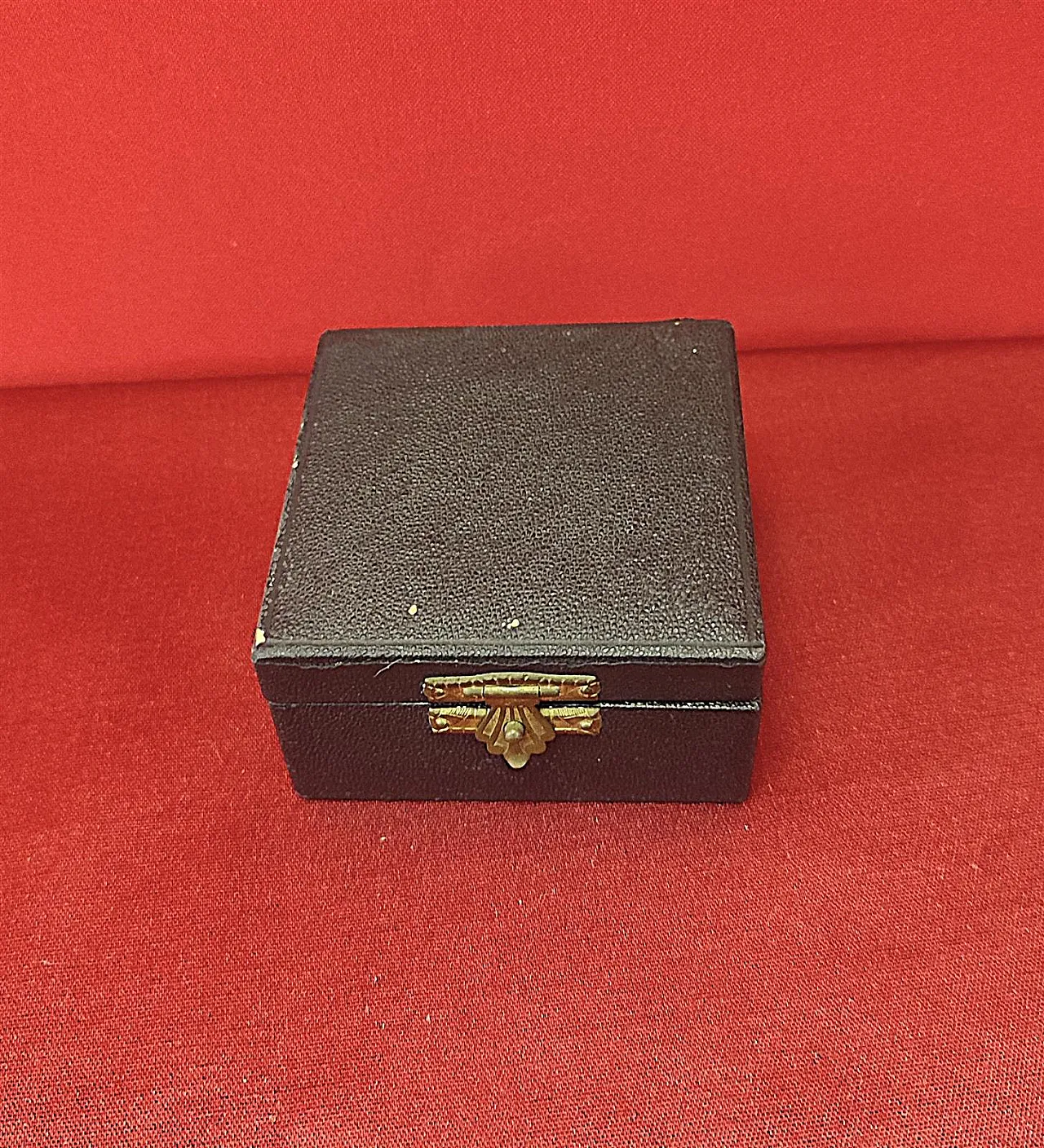 Pocket metal microscope, 20th century 9