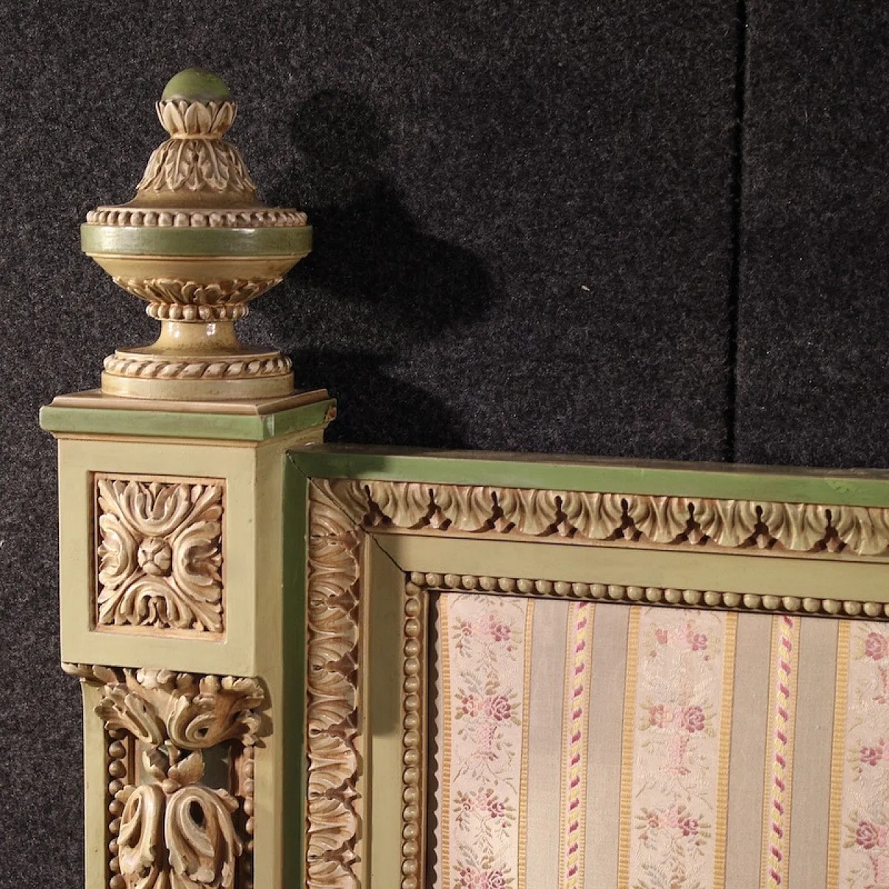 Italian lacquered double bed in Louis XVI style, 20th century 3