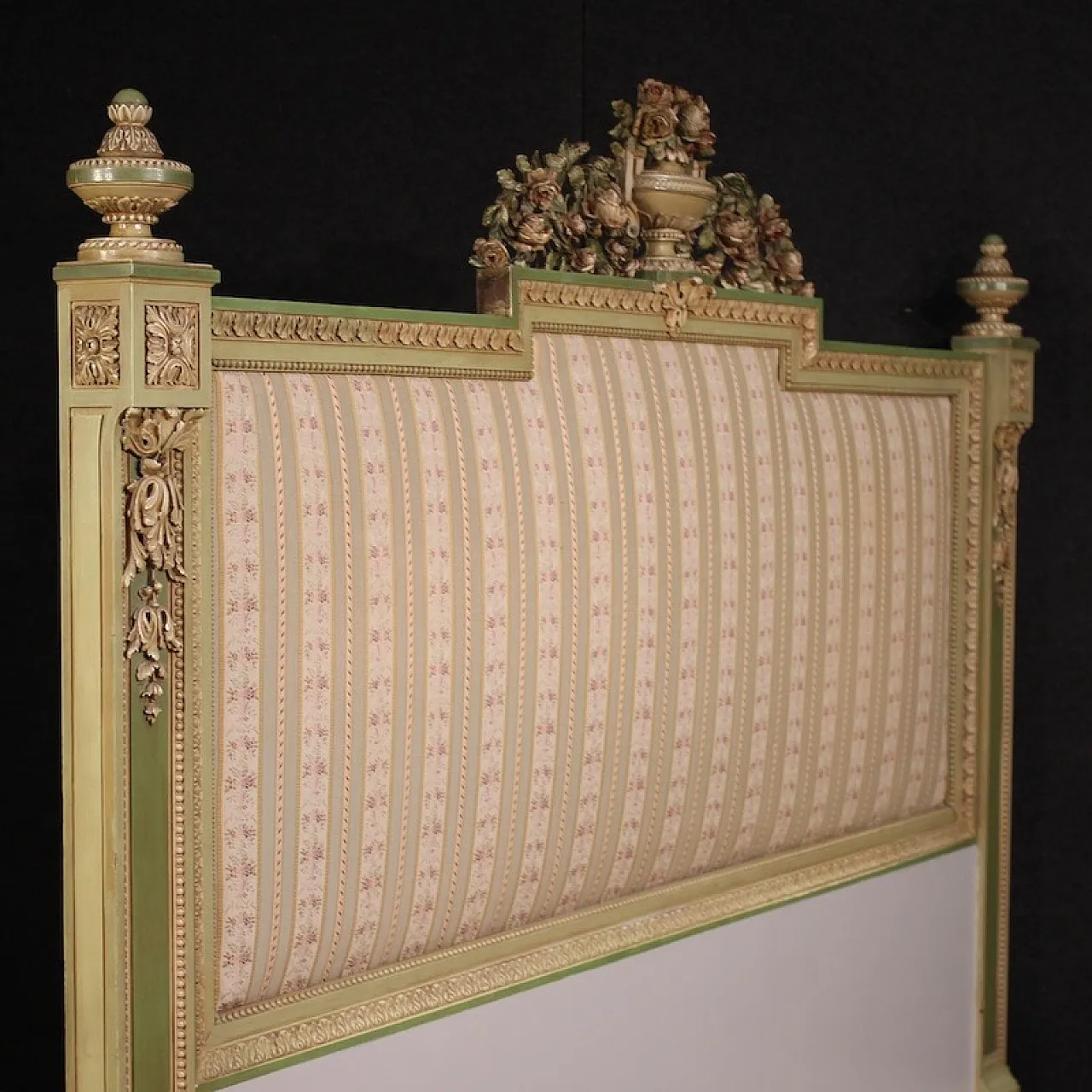 Italian lacquered double bed in Louis XVI style, 20th century 5