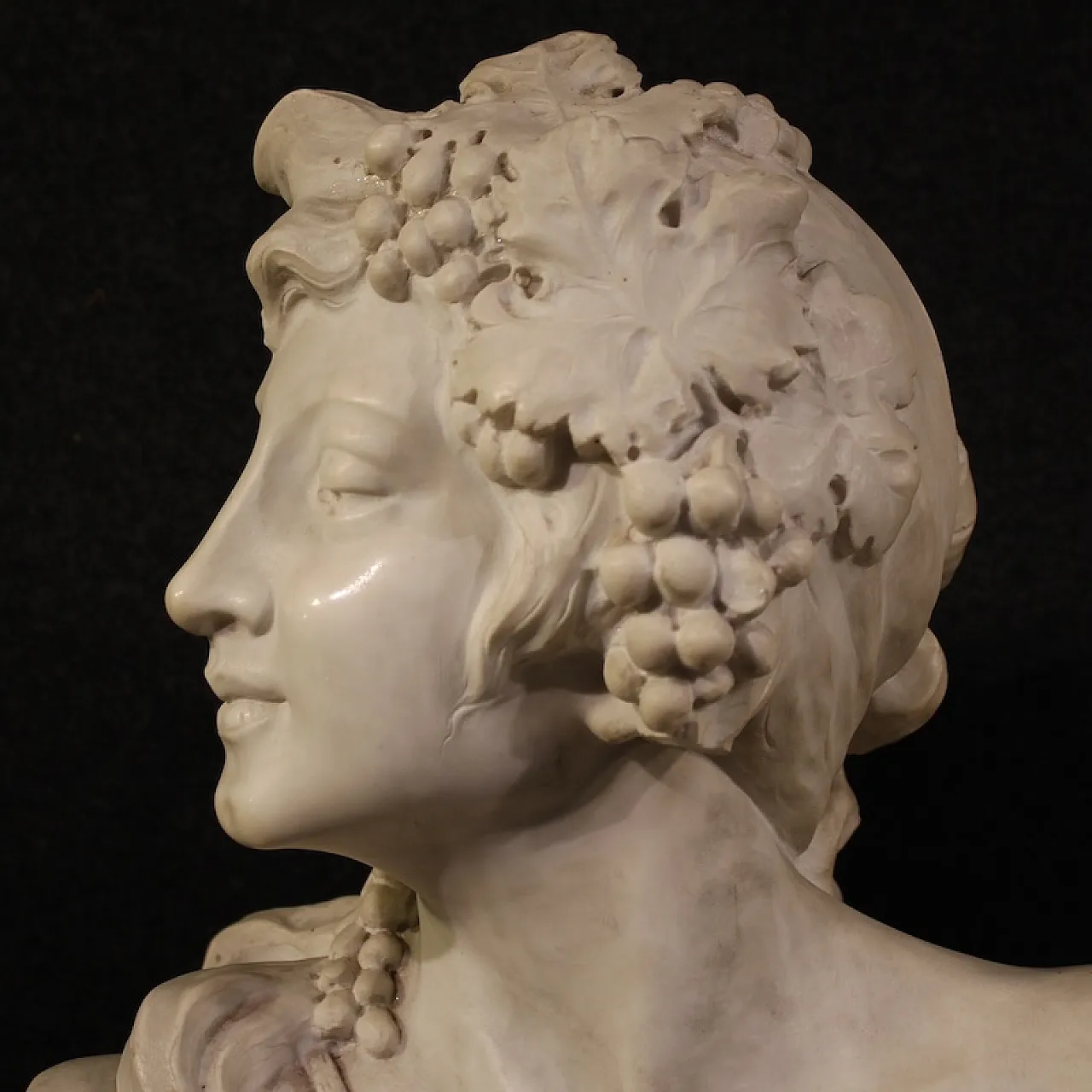 Coppia di sculture in marmo bianco Satiro e Baccante, '800 11