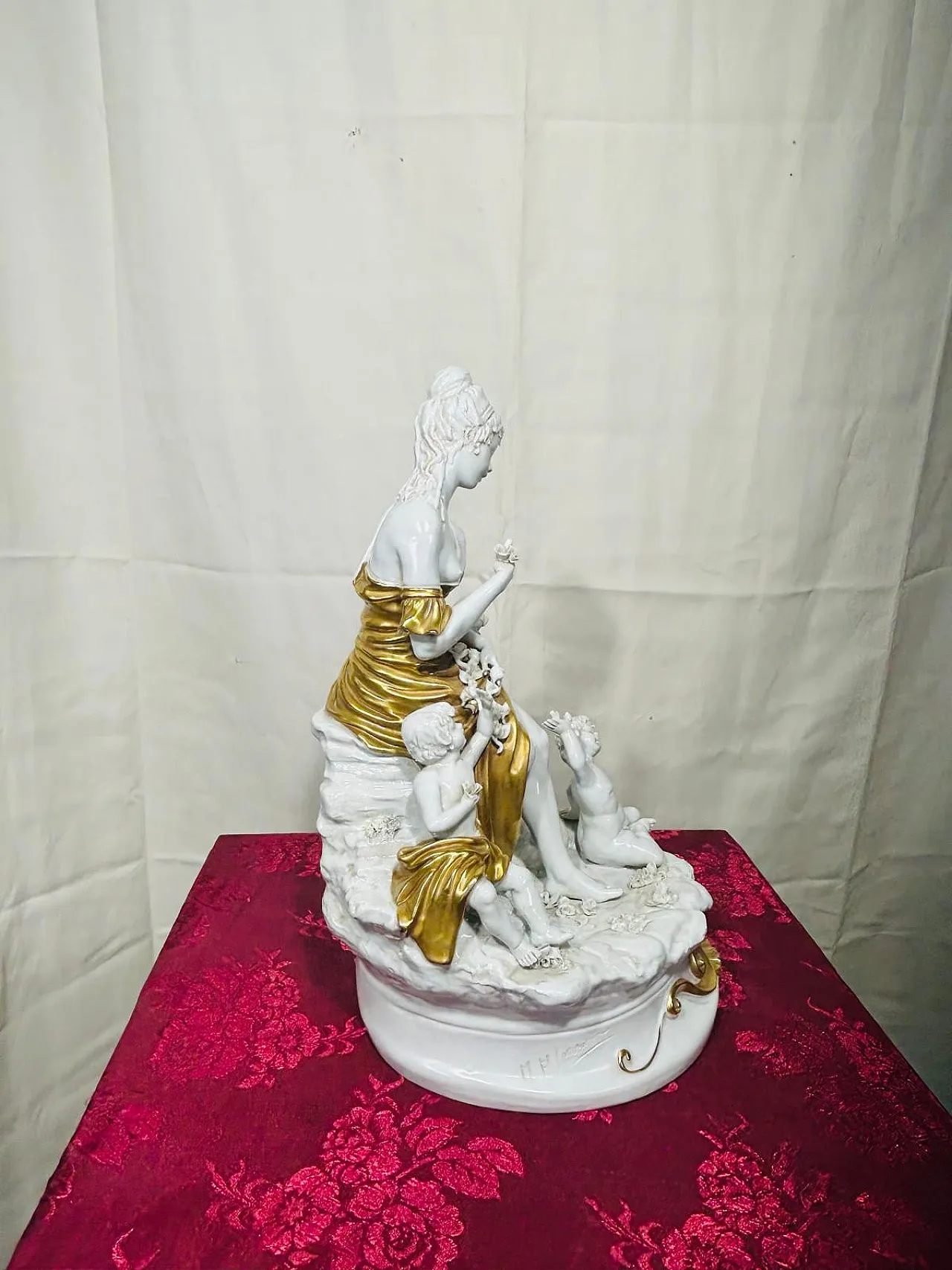 Statua in porcellana di Capodimonte di Mario Alparone, anni '50 10