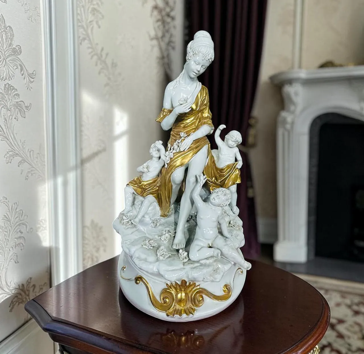 Statua in porcellana di Capodimonte di Mario Alparone, anni '50 13