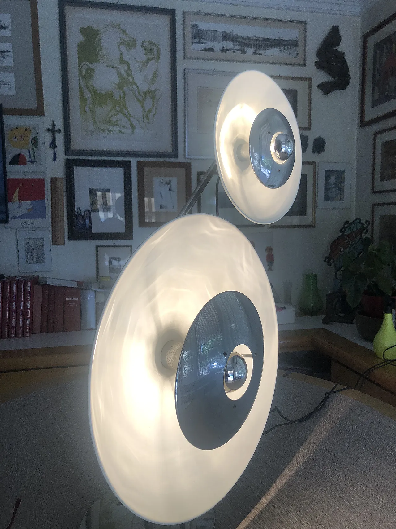 Lampada da tavolo con doppio riflettore, anni '60 5