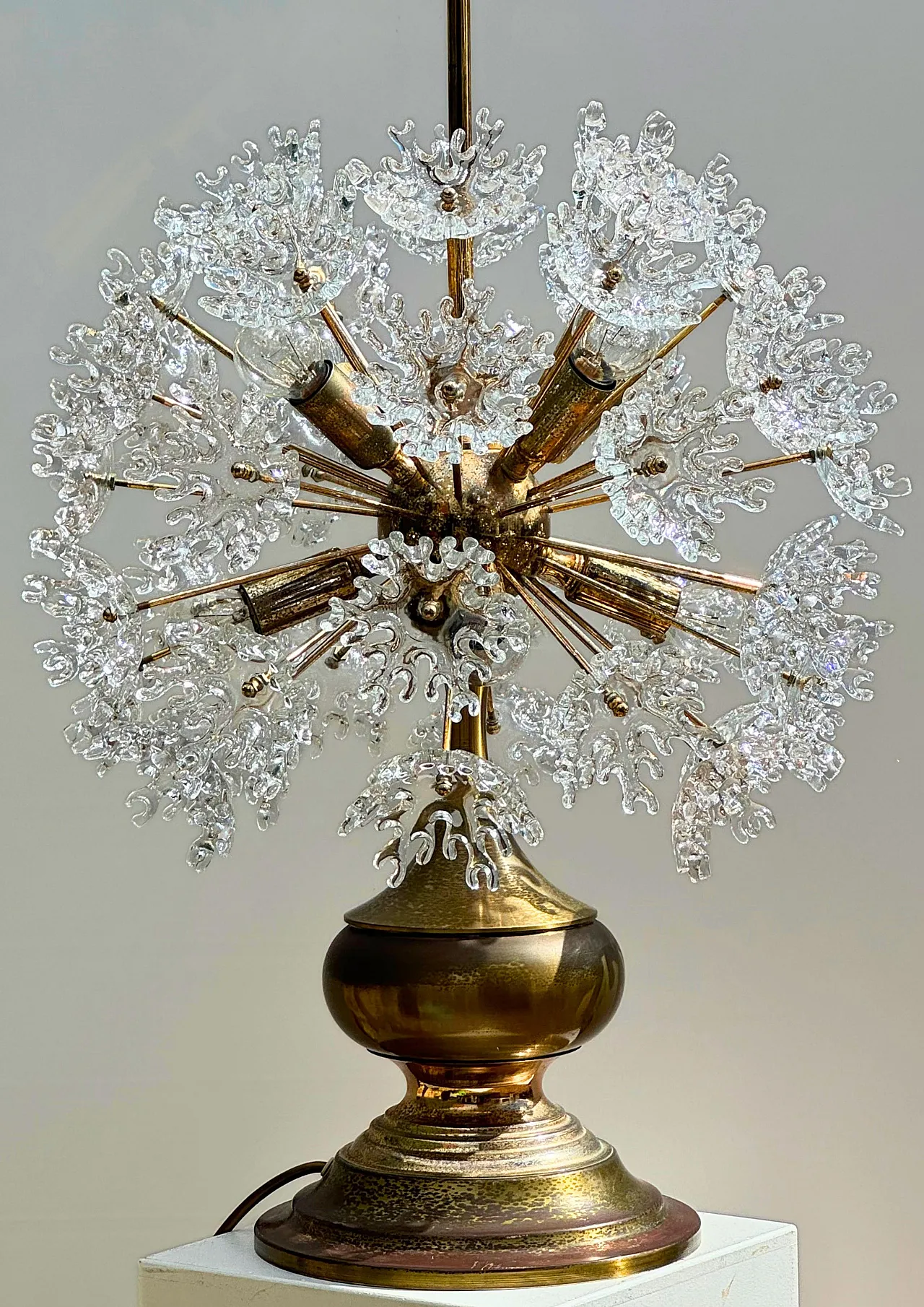 Lampada da tavolo scultorea in vetro di Murano, anni ’60 6