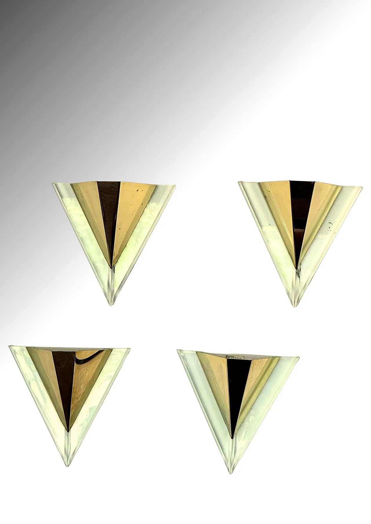 4 Applique in acrilico e ottone di Massive Lighting Belgium, anni '80 8