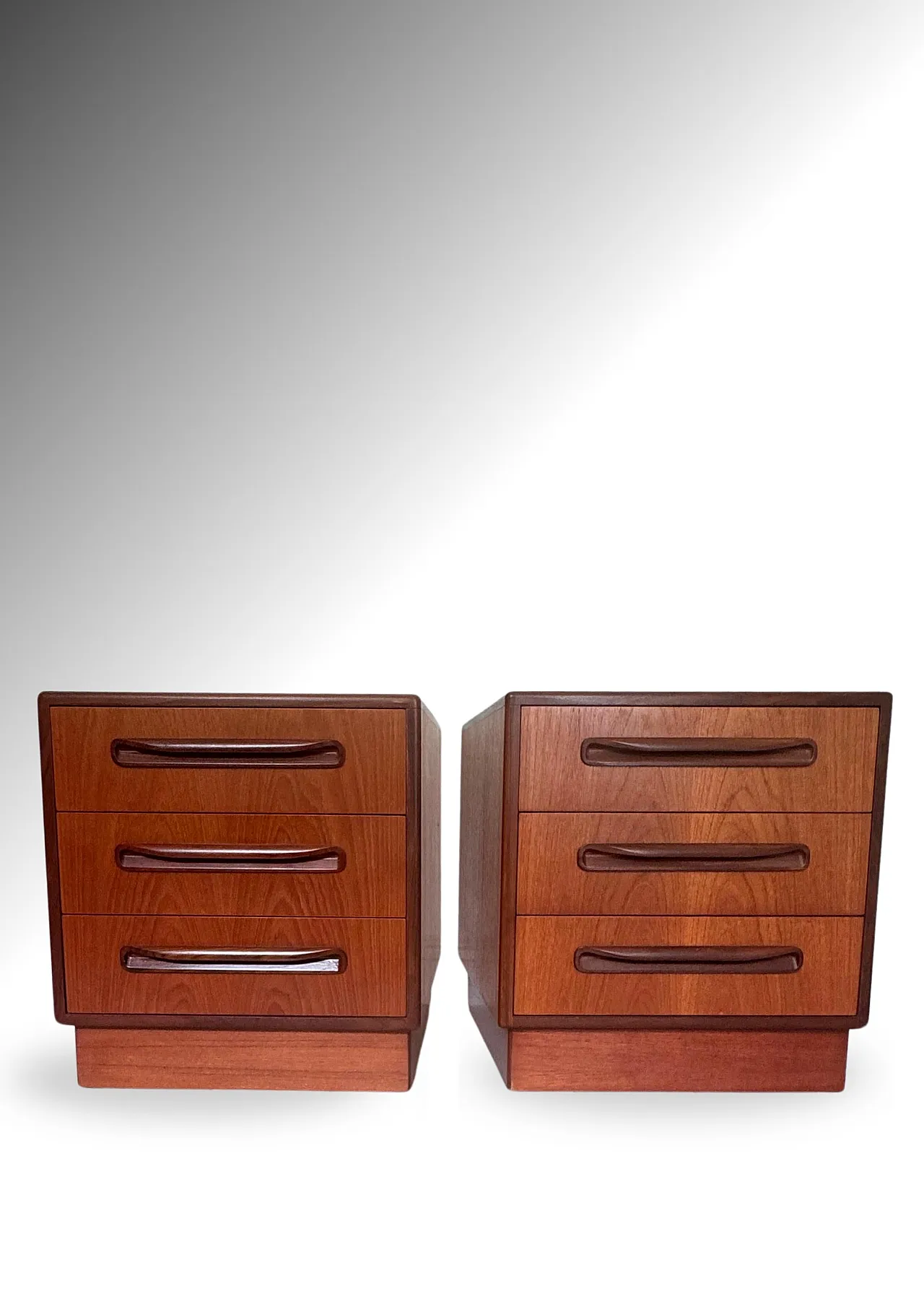 Coppia di comodini in teak di E. Gomme per G-Plan England, anni '60 4