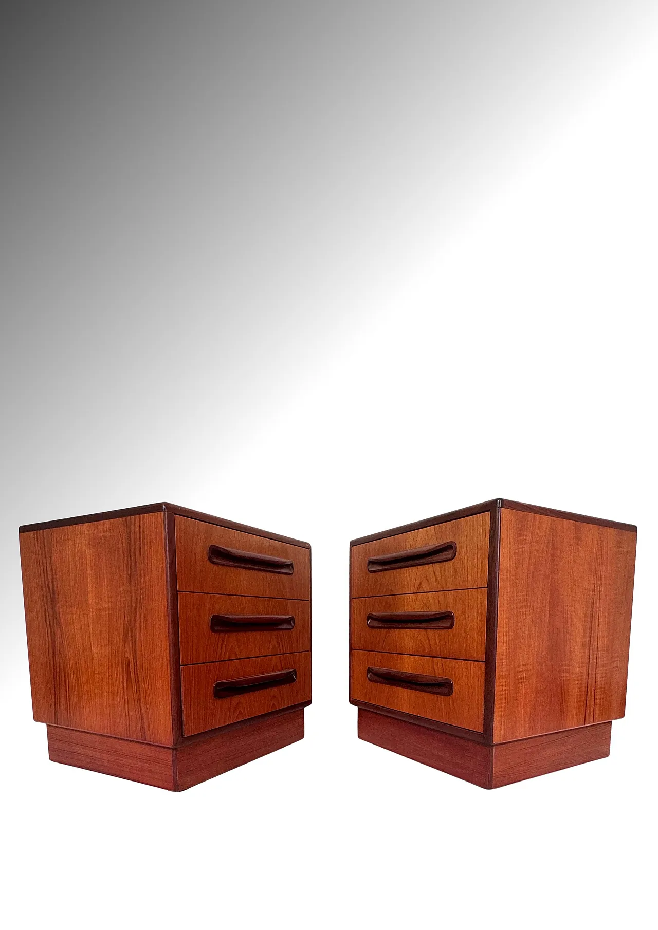 Coppia di comodini in teak di E. Gomme per G-Plan England, anni '60 6
