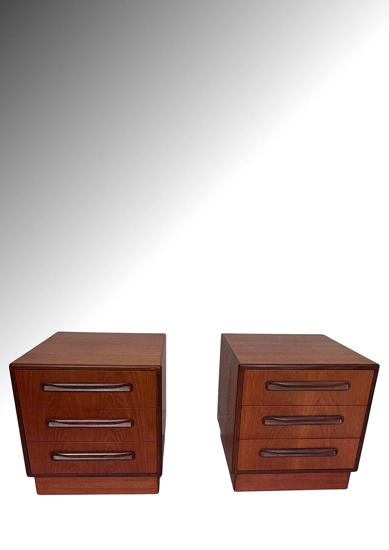 Coppia di comodini in teak di E. Gomme per G-Plan England, anni '60 7