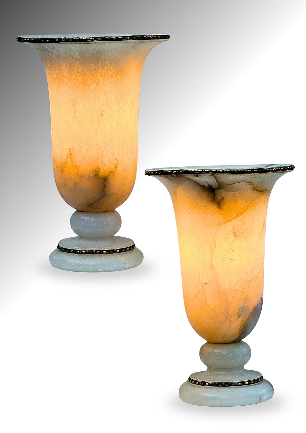 Coppia di lampade belghe in alabastro in stile Art Déco, anni ’30 8