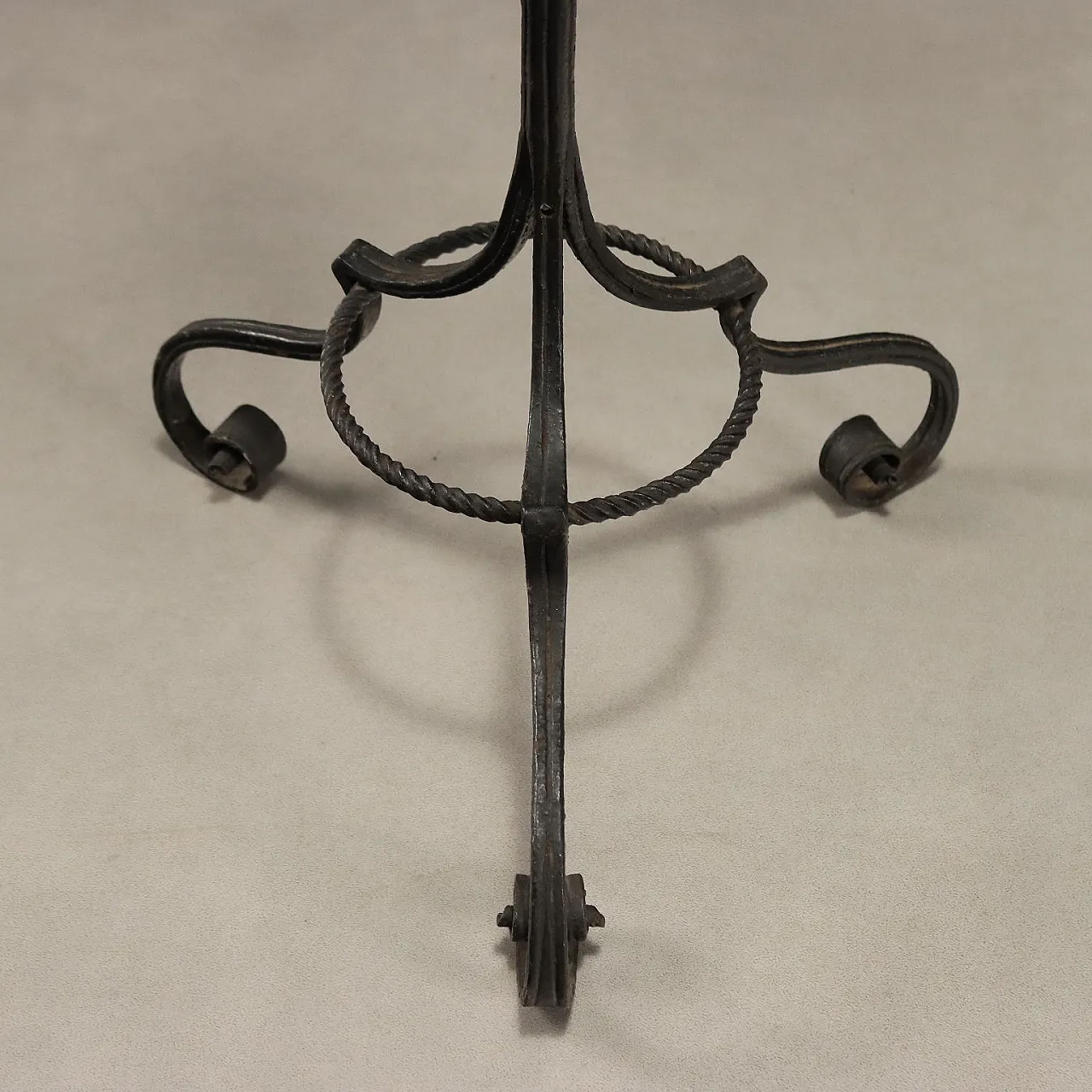 Wrought iron floor lamp, 20th century 8
