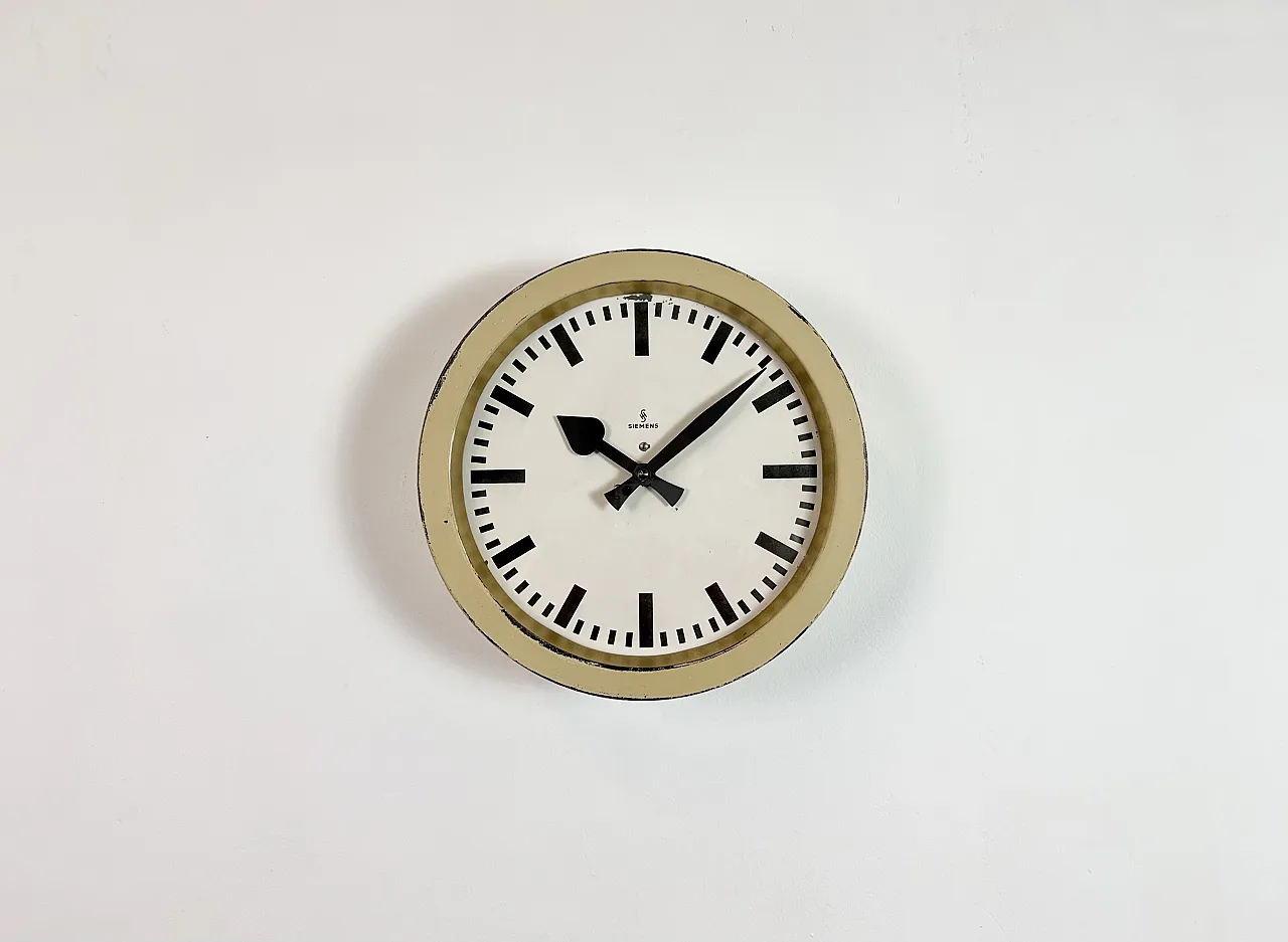 Beige Industrial Factory Wall Clock from Siemens, 1950s 2