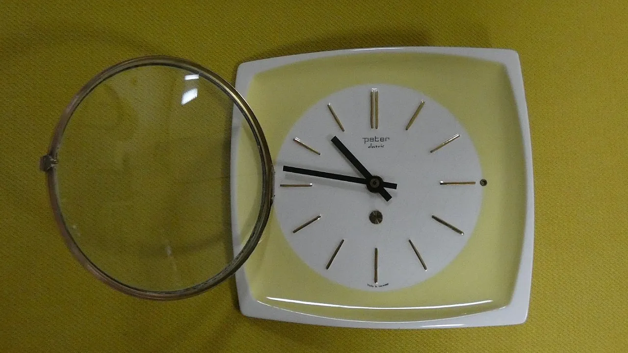 Peter Electric wall clock, Germany, 1970s 2