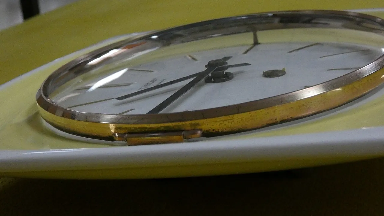 Peter Electric wall clock, Germany, 1970s 5