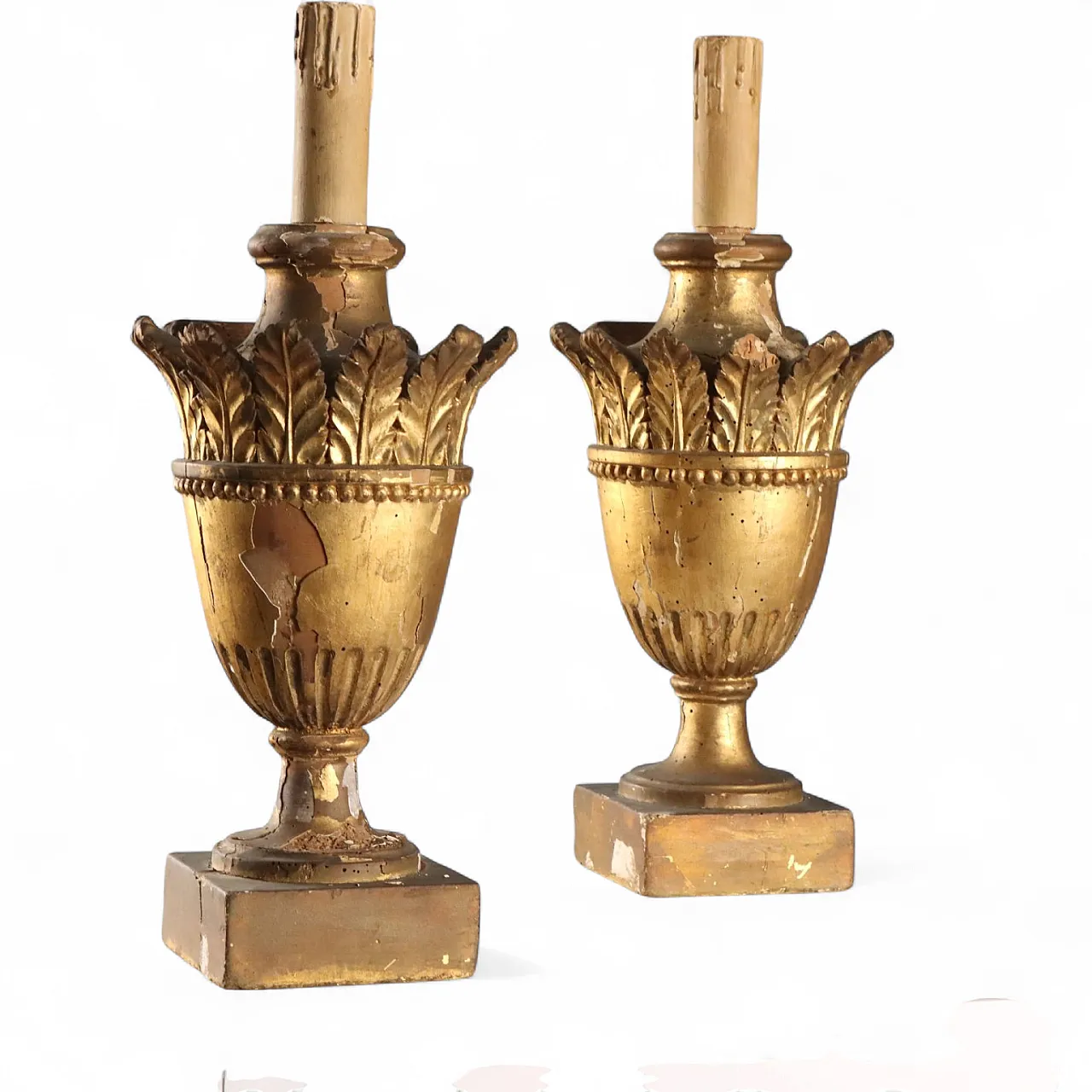 Coppia di vasi Neoclassici in legno dorato, '700 11