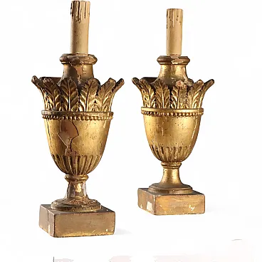 Coppia di vasi Neoclassici in legno dorato, '700