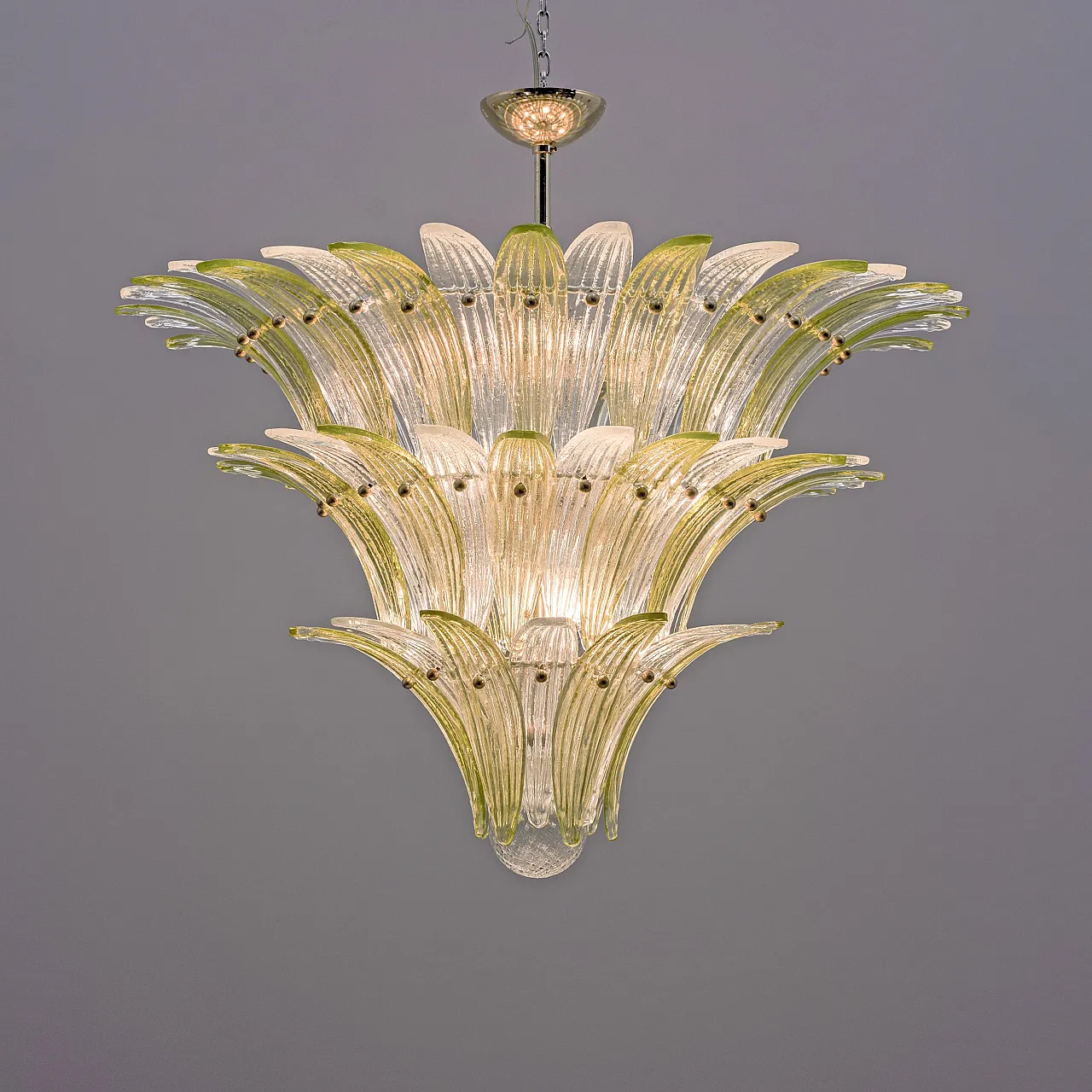 Mid-Century Murano glass palmette chandelier, 20th century 3