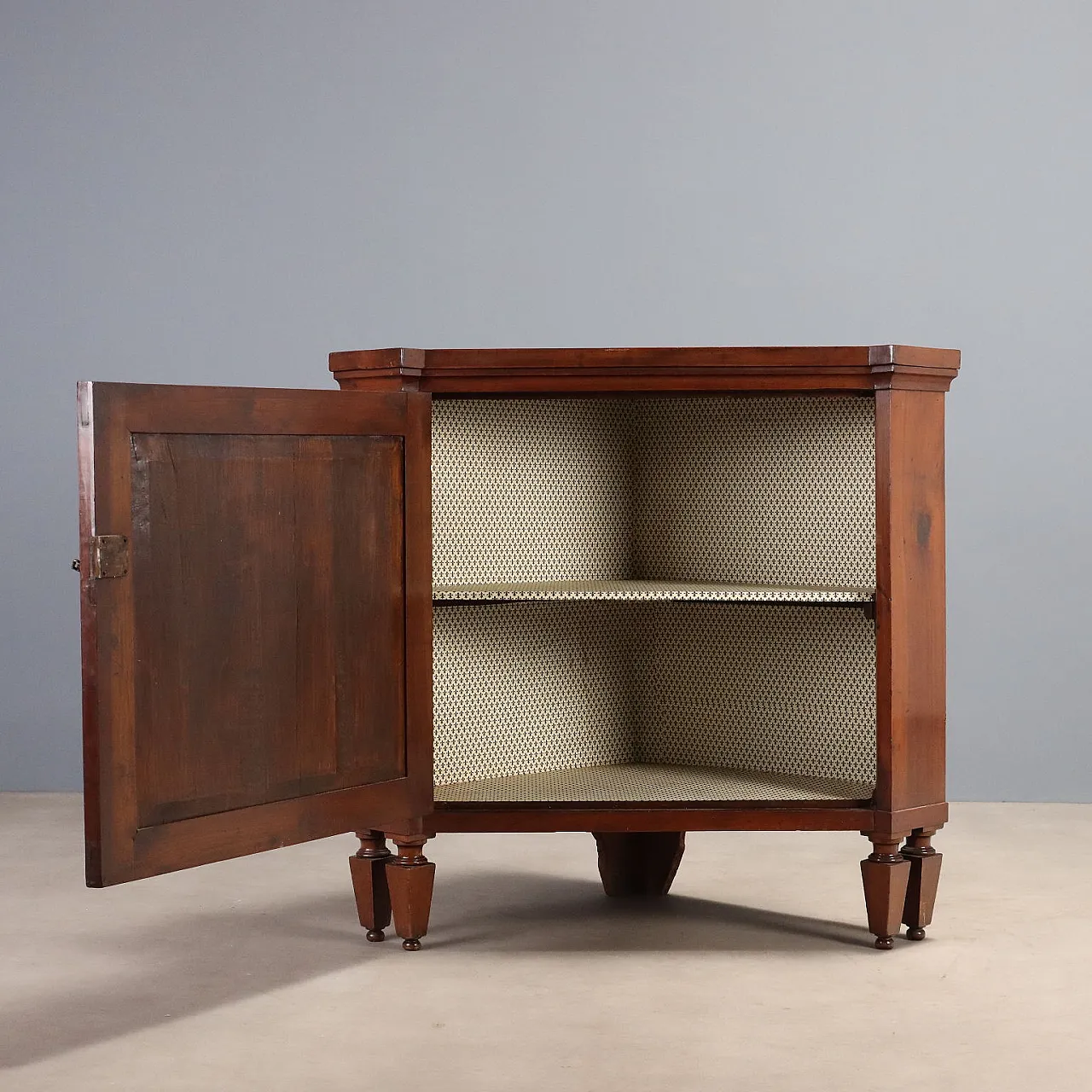 Directory corner cup in cherry wood, 19th century 4