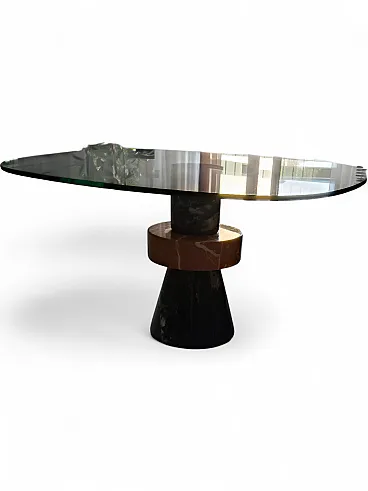 Menhir Crystal round table by Giotto Stppino for Acerbis, 1980s