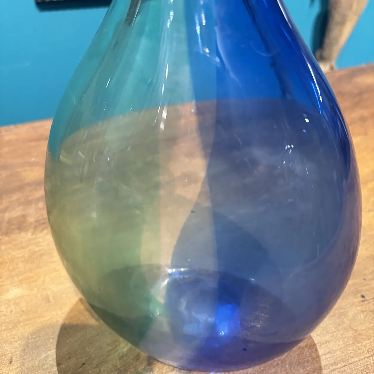 Beautiful two-tone Murano glass flask, 50s 3