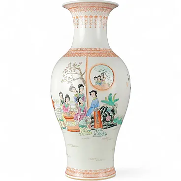 Chinese porcelain vase, 20th century
