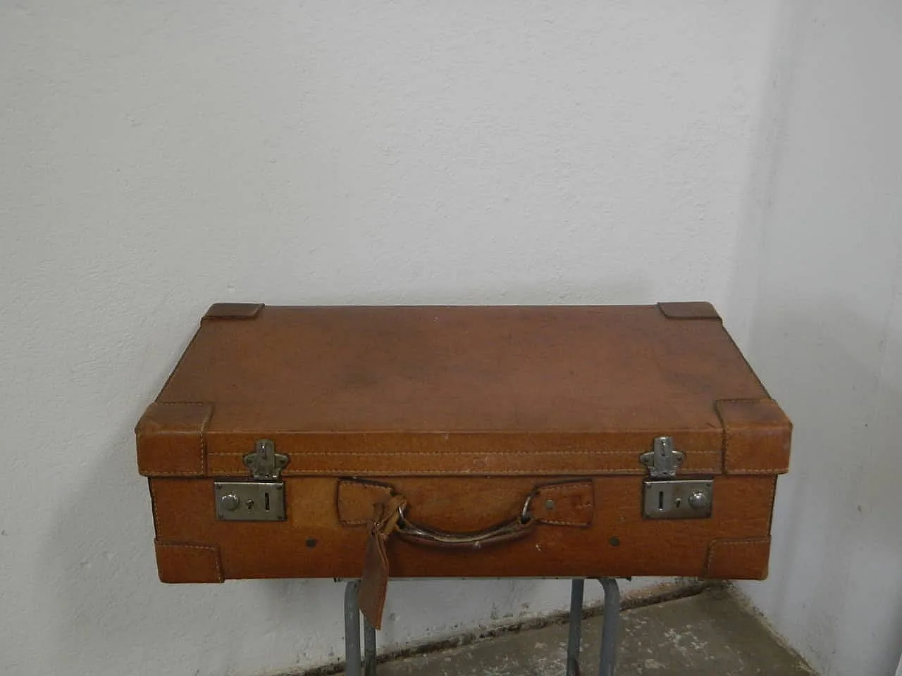 Leather suitcase 1970 1