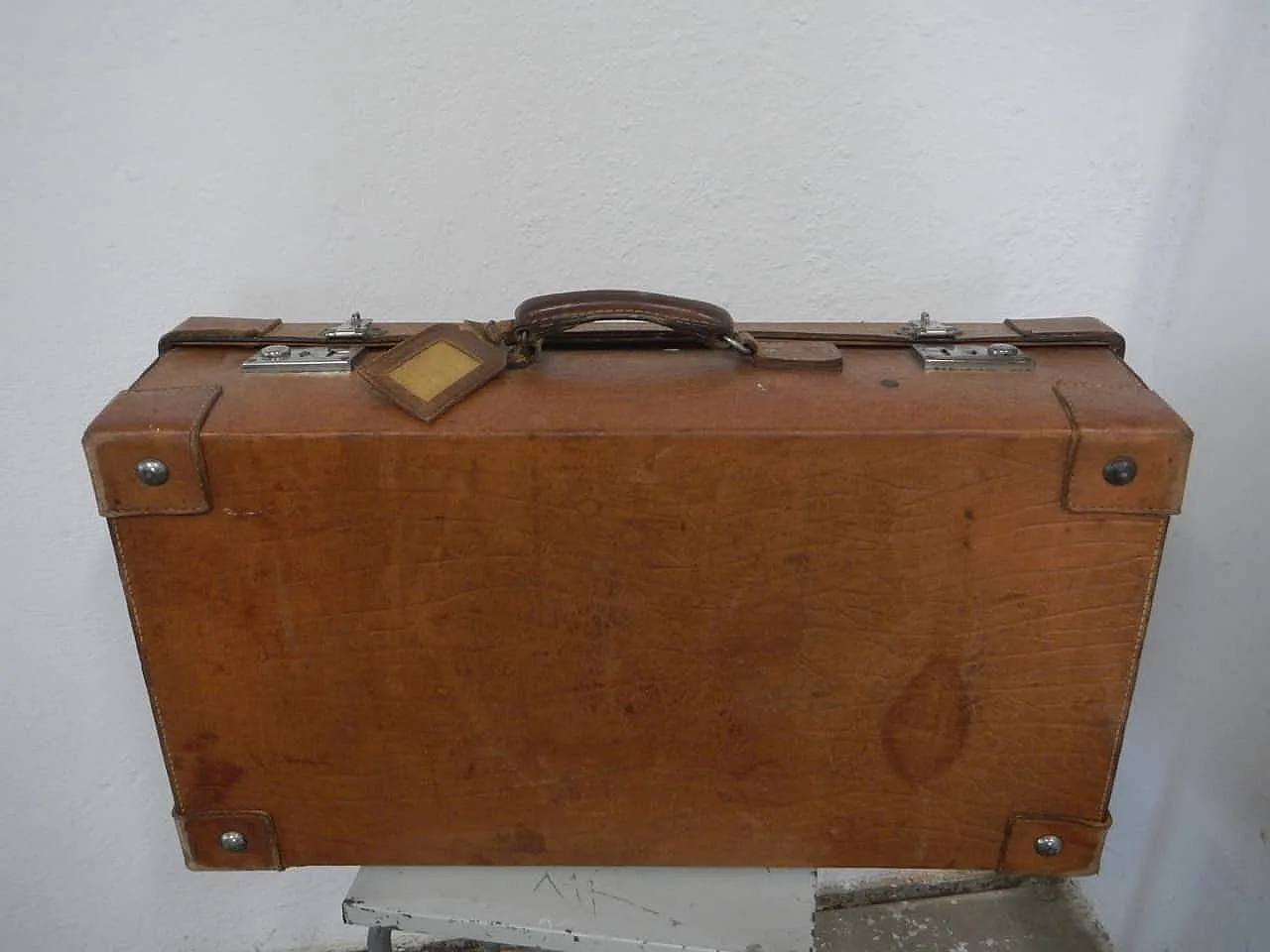 Leather suitcase 1970 3