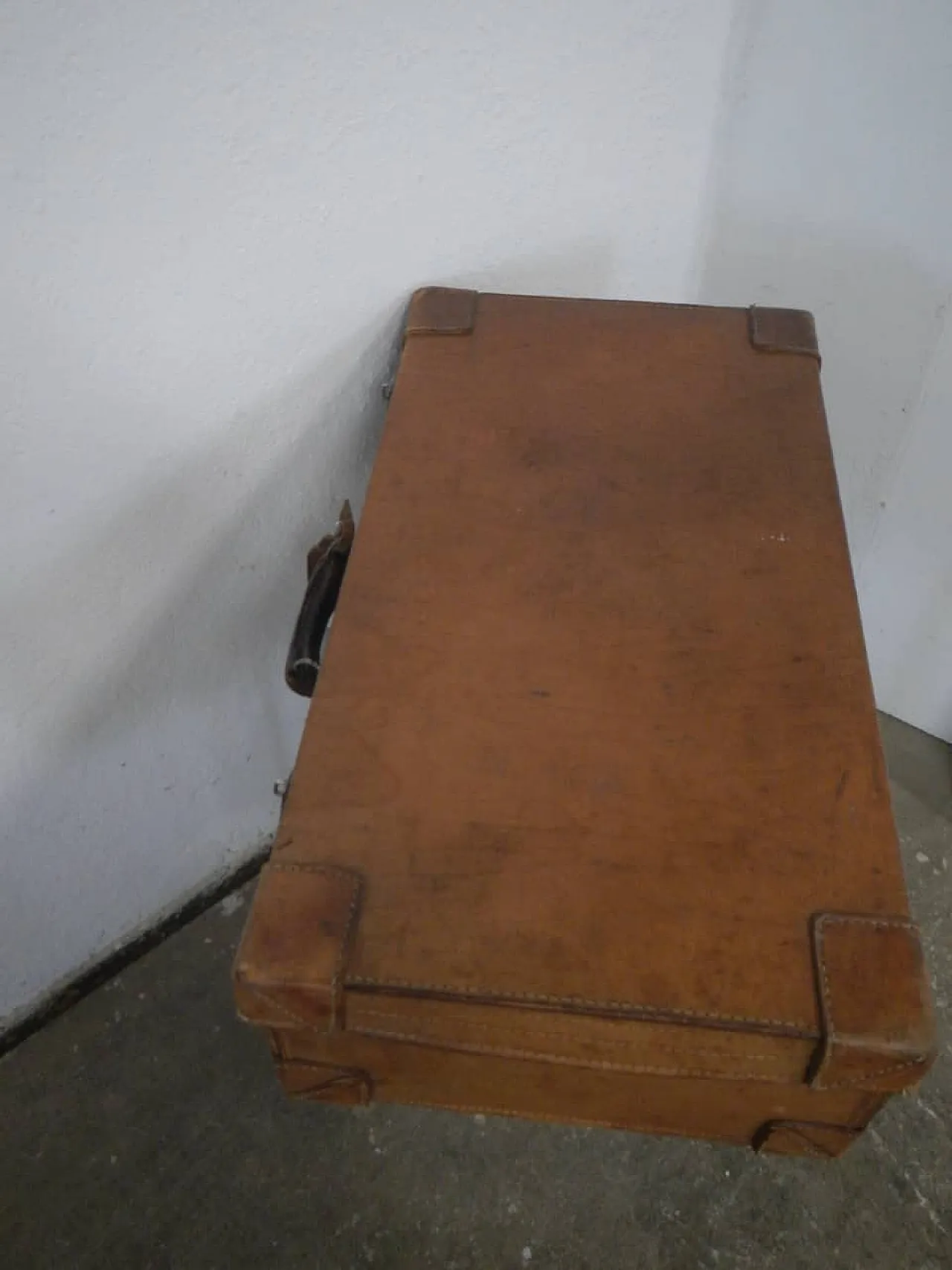 Leather suitcase 1970 7