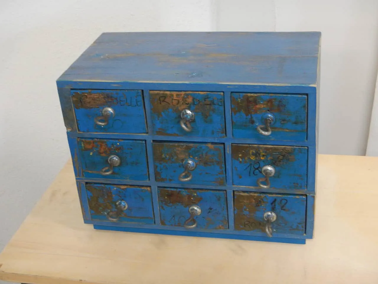 Workshop chest of drawers 9 drawers 1970 3