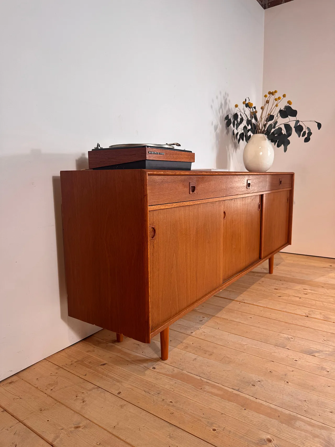 Danish Scandinavian Modern teak sideboard, 1960s 4