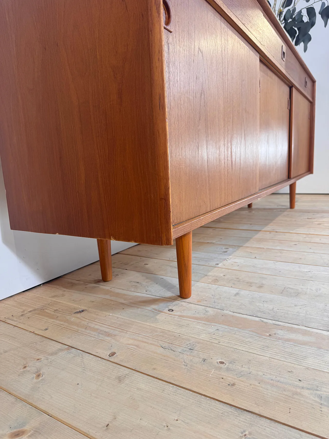 Danish Scandinavian Modern teak sideboard, 1960s 5