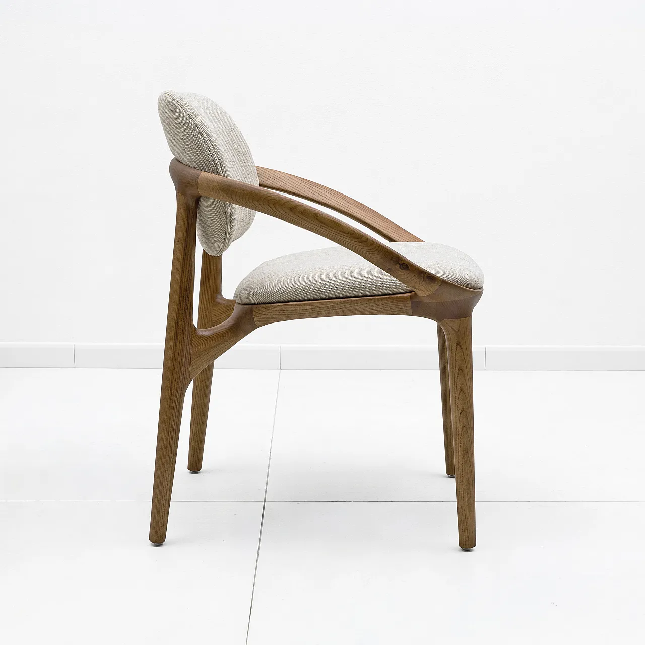 6 contemporary Italian dining chairs with curved frame, 2000s 5