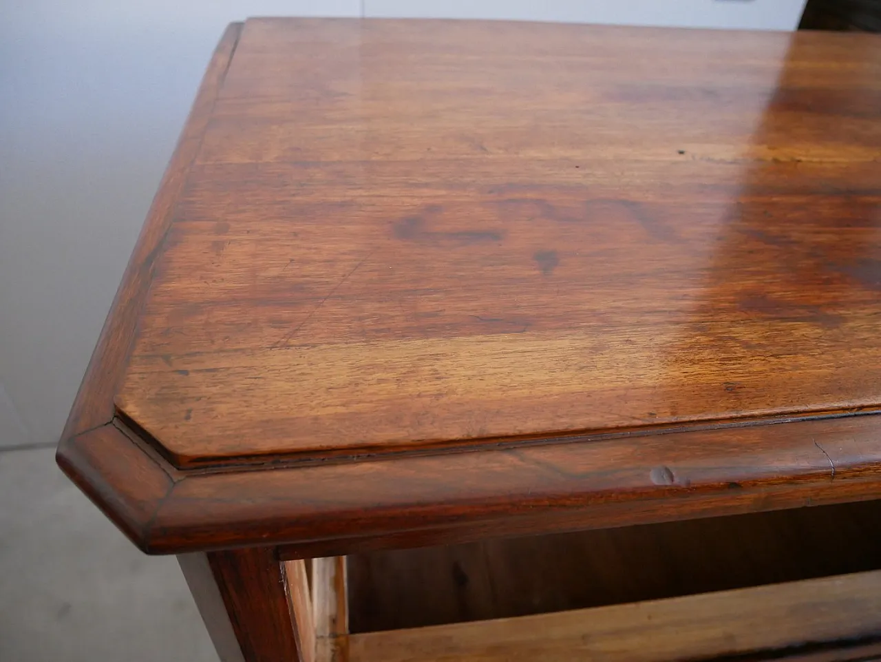 Walnut dresser, early 20th century 13