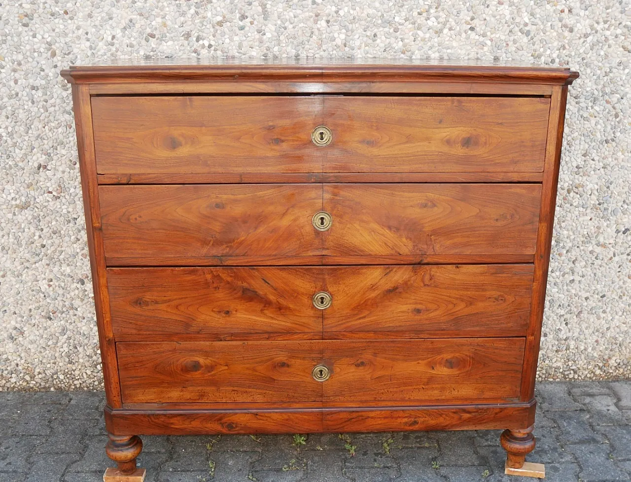 Walnut dresser, early 20th century 15
