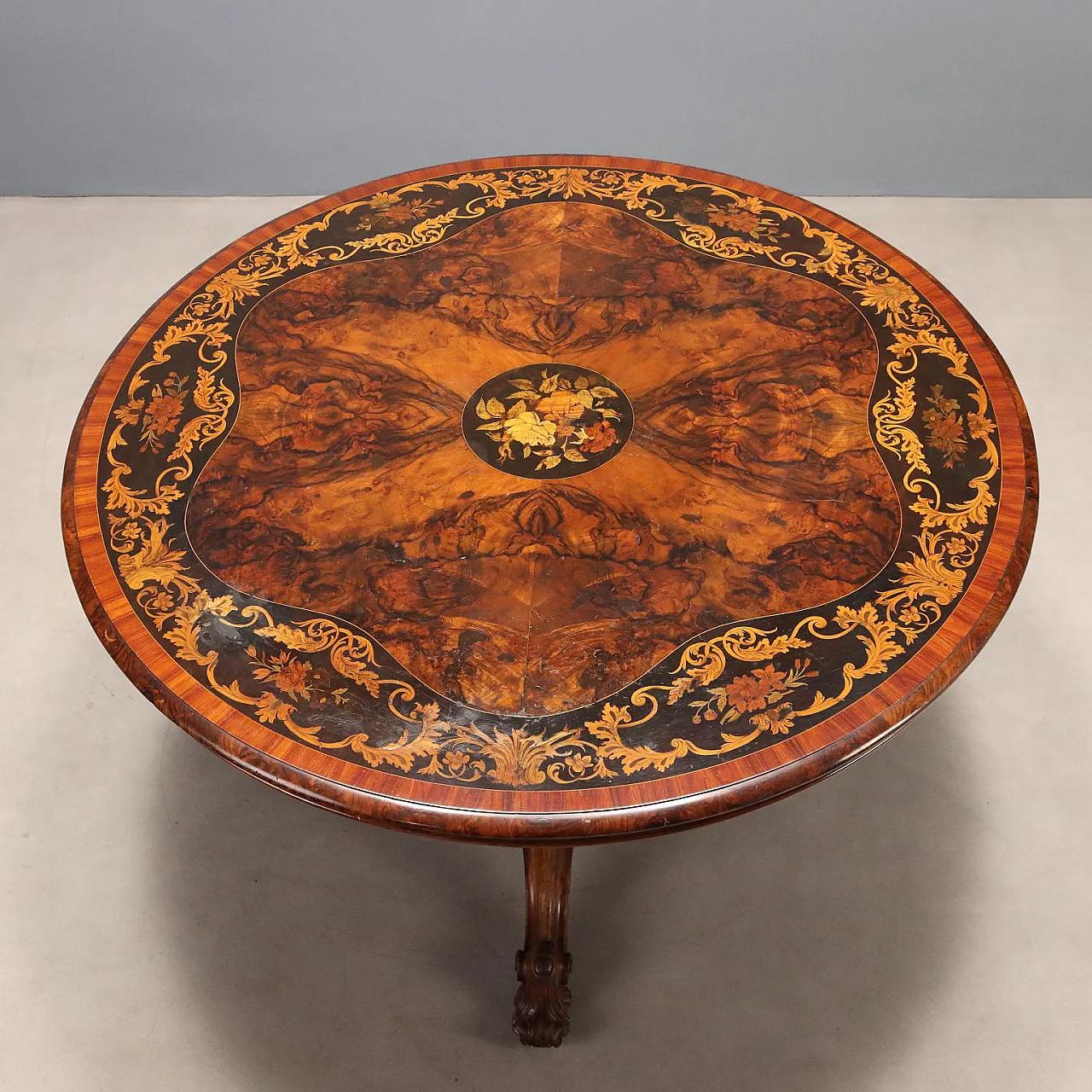 Walnut table with floral inlays, 19th century 7