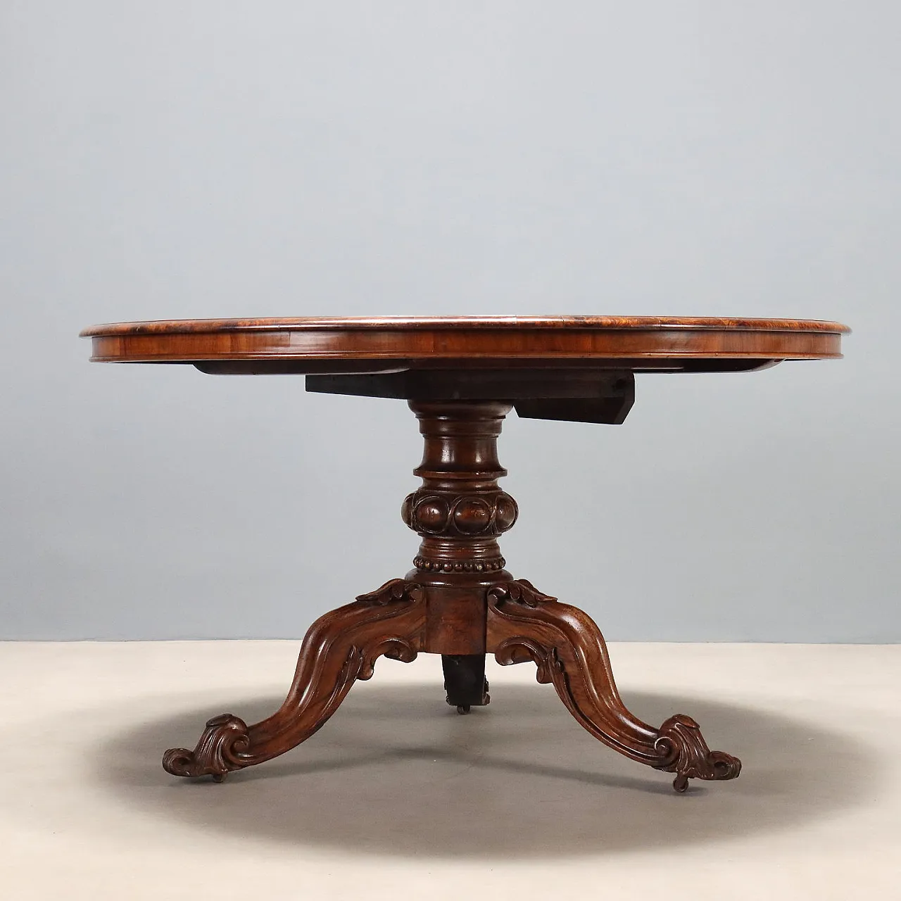 Walnut table with floral inlays, 19th century 9