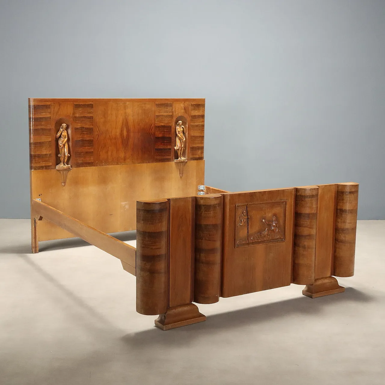 Letto Art Déco in noce e radica di noce, metà '900 1
