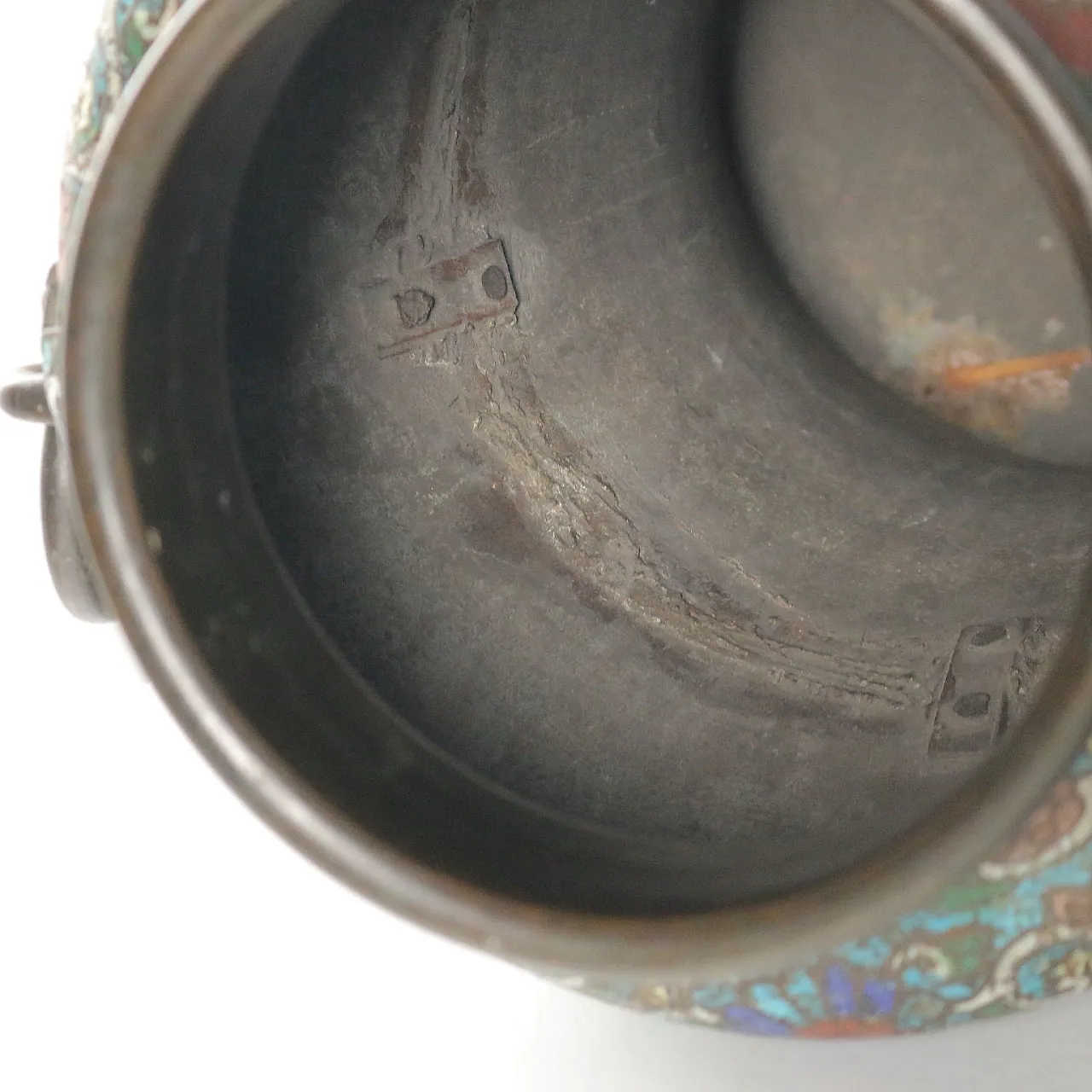 Cloisonné vase, 20th century 6