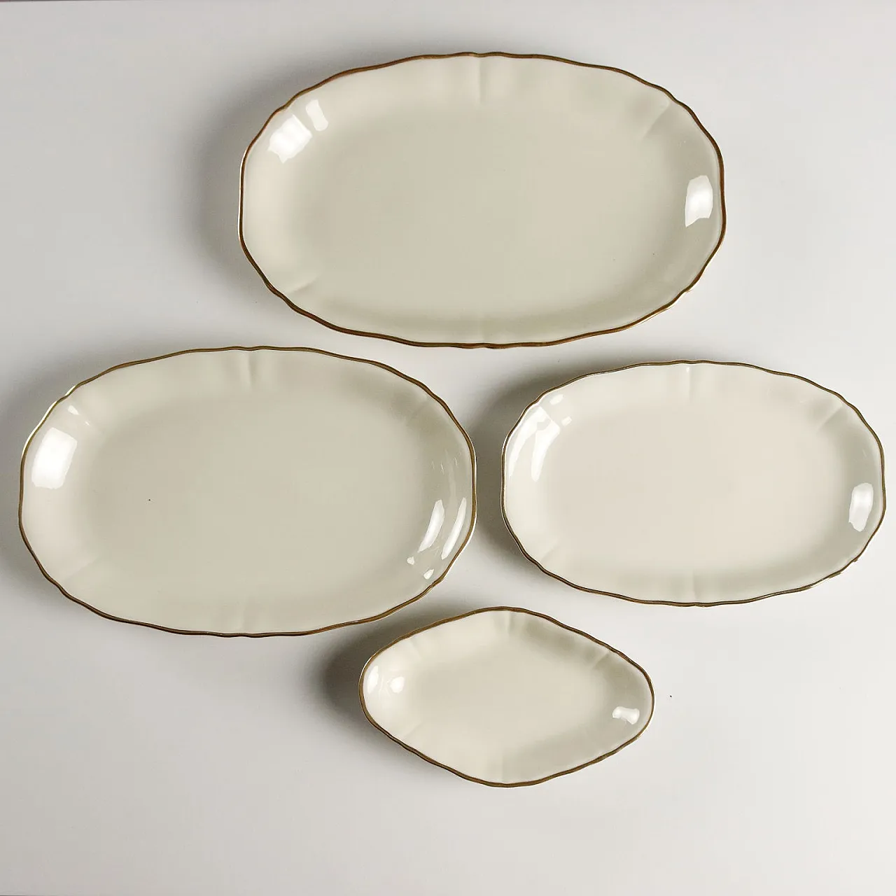 Stolzenfels Bavaria porcelain dinner service, 20th century 8