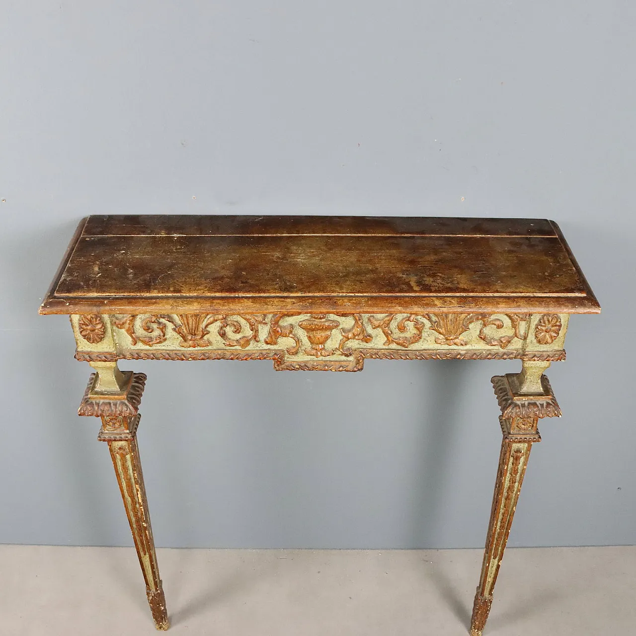 Neoclassical style console in carved and gilded fir, mid-20th century 3